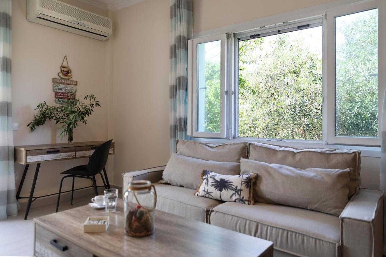 North Corfu Accommodation 1 Ахарави Екстериор снимка