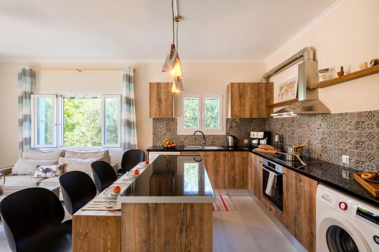 North Corfu Accommodation 1 Ахарави Екстериор снимка