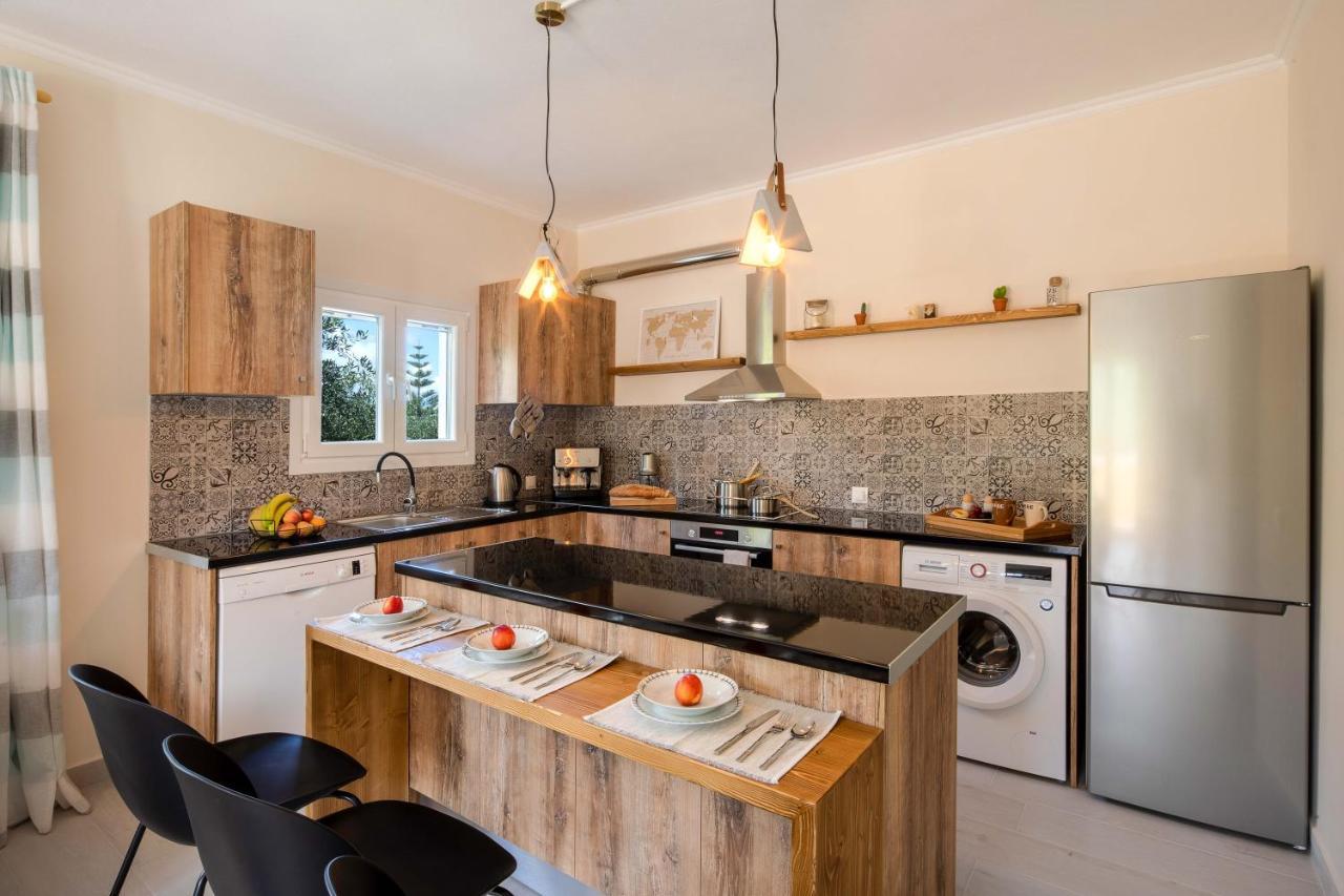 North Corfu Accommodation 1 Ахарави Екстериор снимка