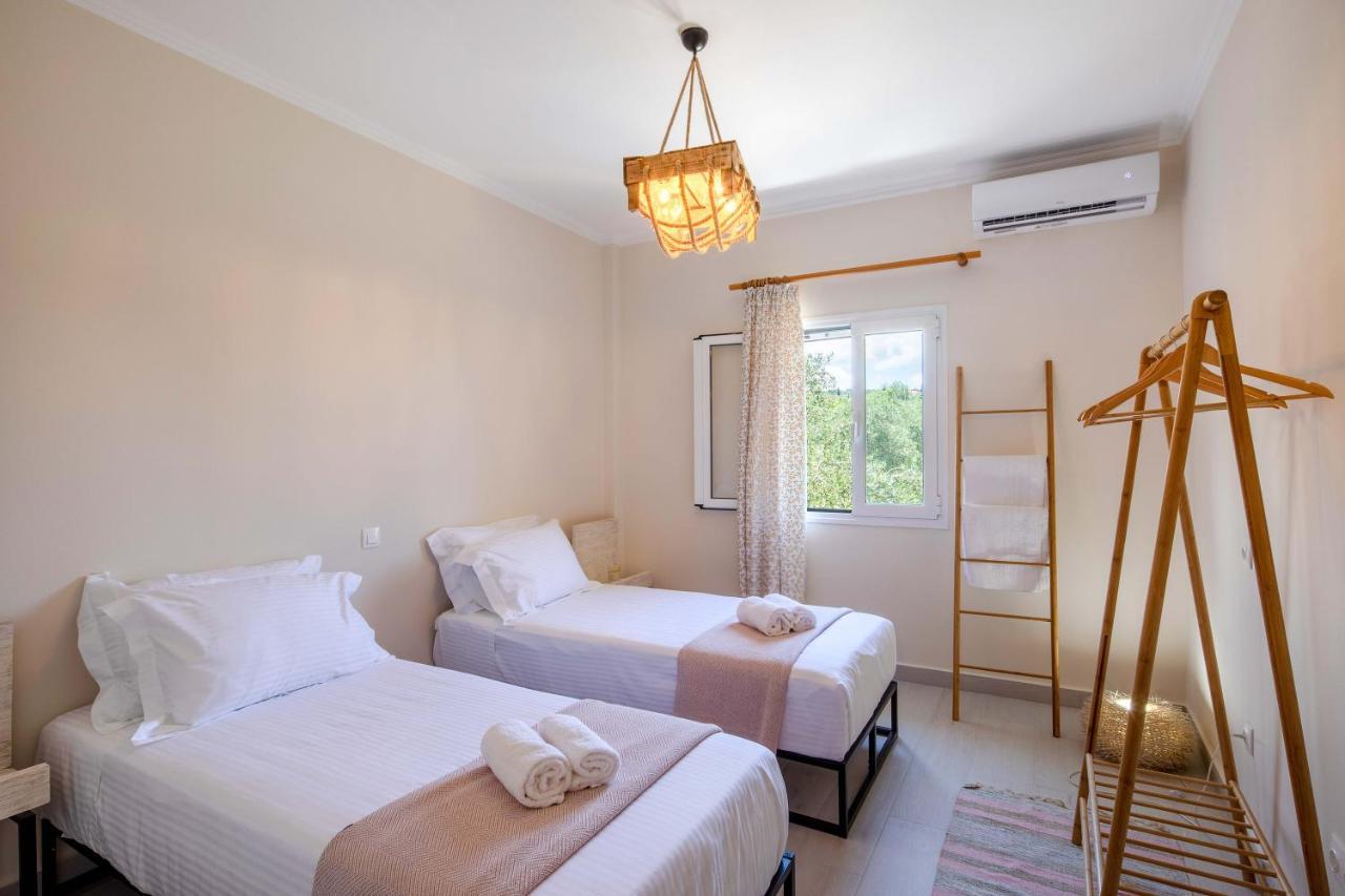 North Corfu Accommodation 1 Ахарави Екстериор снимка
